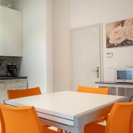 Ferienhaus Lachiocciola - Centro Storico Di Imola, Autodromo E Formula 1 *