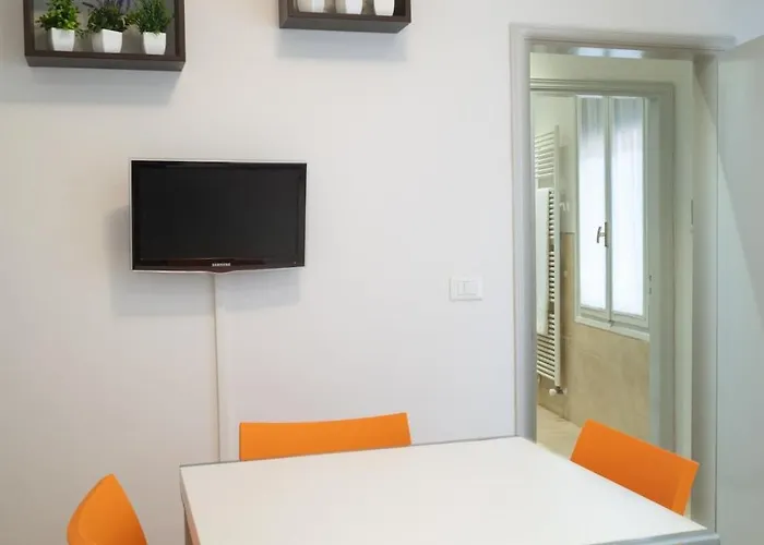 Lachiocciola - Centro Storico Di Imola, Autodromo E Formula 1 Feriehus